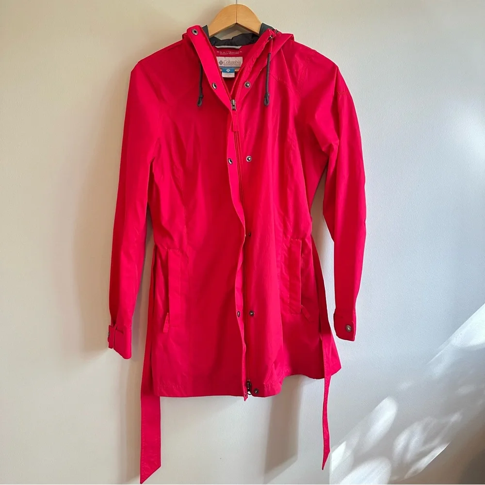 Columbia, Omni-Shield Rain Jacket with Hood and Tie, Pink, Women's Size Medium - Picture 1 of 16